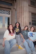 Load image into Gallery viewer, Gryffindor Appliqué OVERSIZED