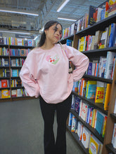 Load image into Gallery viewer, Appliqué Heart Crewneck Sweatshirt