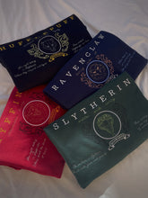 Load image into Gallery viewer, Slytherin Graphic OVERSIZED
